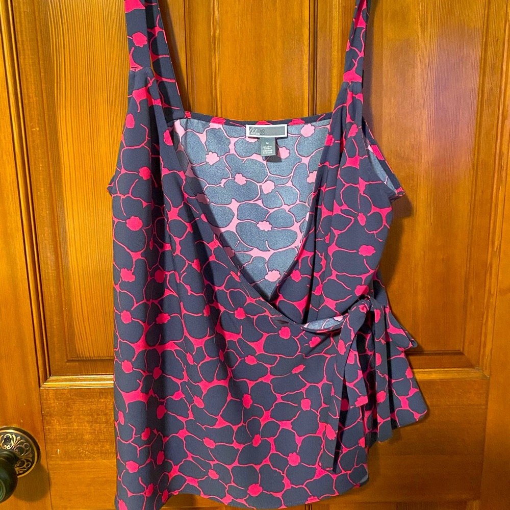 Cross front tank top